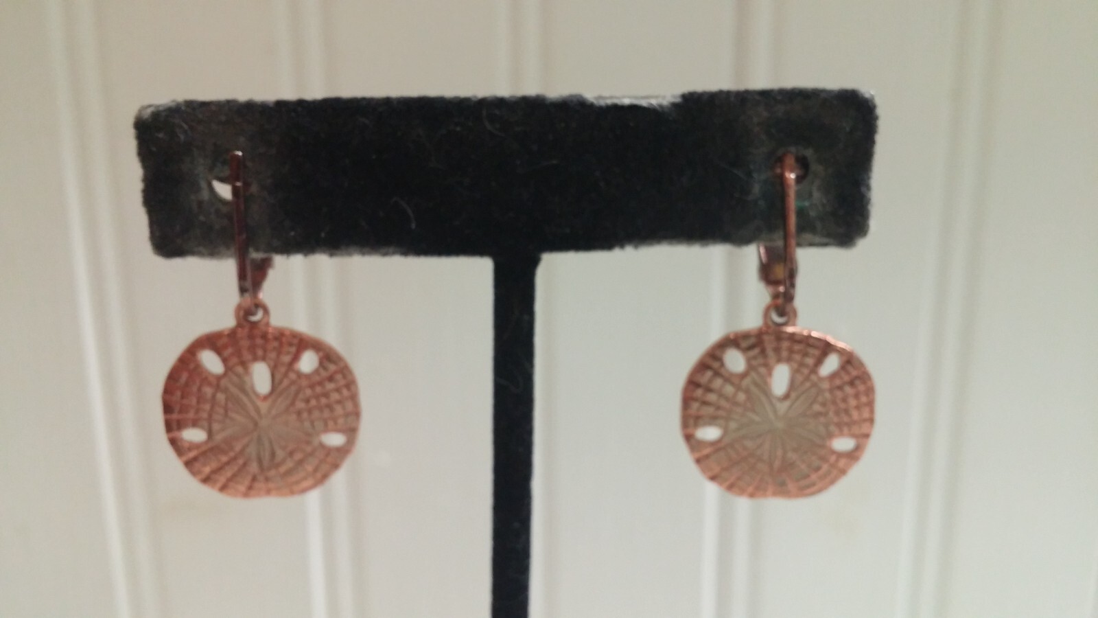 Vintage Solid Copper Sand Dollar Drop Dangle Clip… - image 1