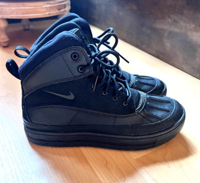 Nike ACG Black Kids 6.5 Y Hightop Sneakers NWOT Athletic No box