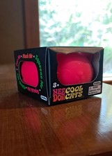 FAST SHIP    NeeDoh Schylling Cool Cat Kitten Pink Stress Sensory Fidget