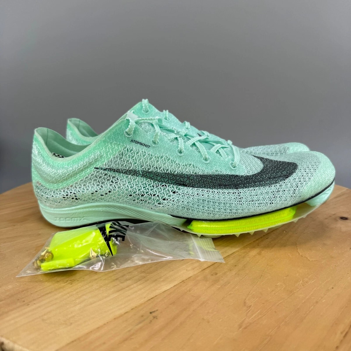 nike zoom vaporfly spikes