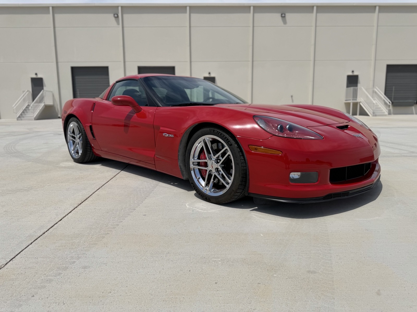 2009 Red Chevrolet Corvette   | C6 Corvette Photo 2