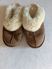 UGG Scuffette Suede Slip-On Slippers Brown Shearling Lined Size 9