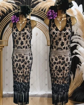 Robe vintage saga française noir doré crochet années 20 soirée gatsby pompons perles 12 - Photo 1/4
