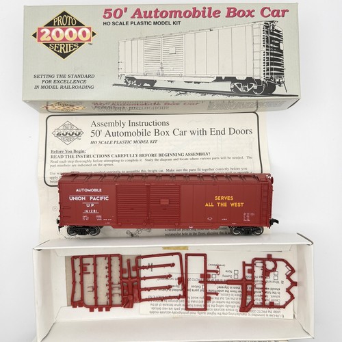 Automóvil Life-Like Proto 2000 50 ft caja coche Union Pacific escala HO rojo 161281 | Condition: Used