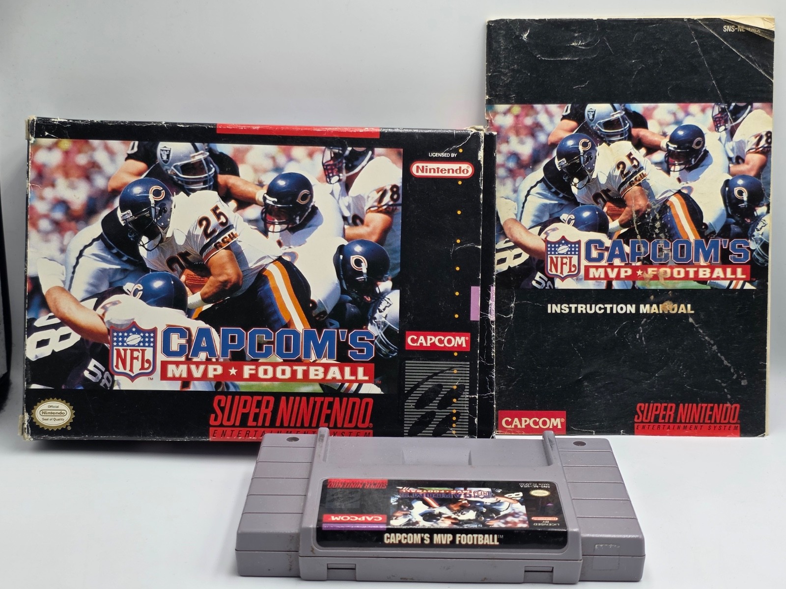 Capcom's MVP Football (Super Nintendo SNES, 1993) Complete CIB