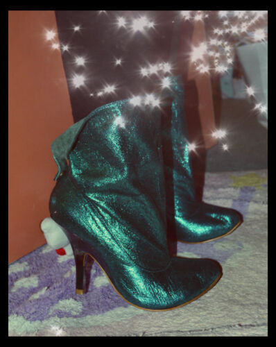 IRREGULAR CHOICE LITTLE FISH GREEN LEATHER SHOES BOOTIES STYLISH 6 6.5 NIB - Picture 2 of 4