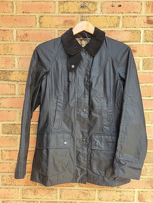 Barbour Classic Beadnell Wax Cotton Jacket Navy LWX0667NY91 Women's US 4 (NWI)