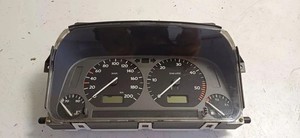 VW GOLF III Variant 1H5 Kombiinstrument 5392325900 1.90 Diesel 81kw 34892567