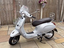 Vespa Primavera Touring 50cc Special Edition 2016