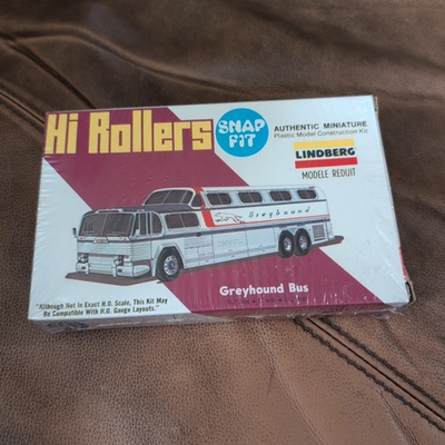 #ad Vintage 1975 Lindberg Snap Fit Hi Rollers Greyhound Bus Sealed in Box $14.99
