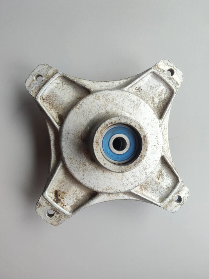 HONDA CT70 70 TRAIL BUJE DELANTERO FABRICANTE DE EQUIPOS ORIGINALES PIEZA USADA Foto 2 de 4