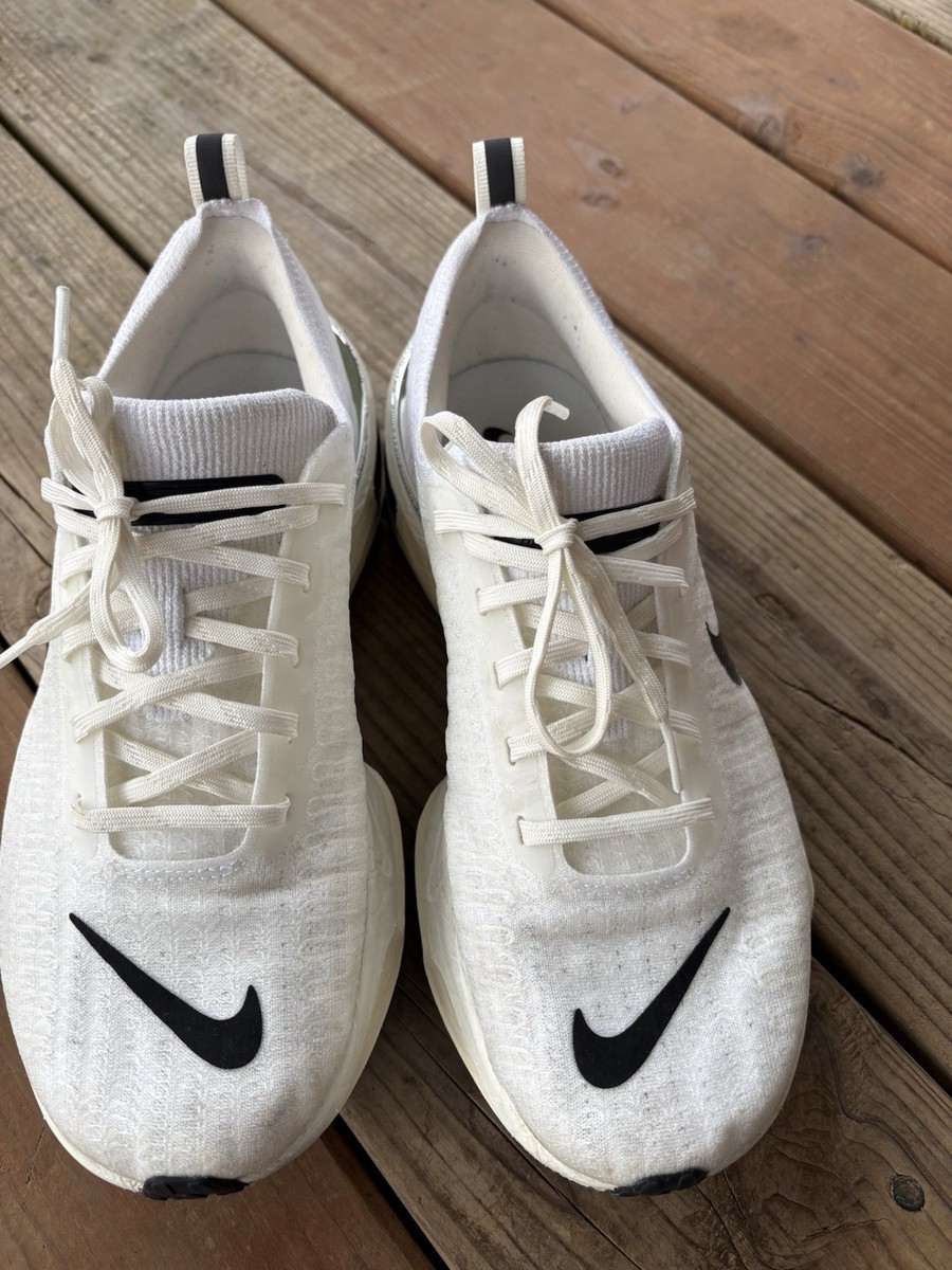 Women's 10.5 - Nike ZoomX Invincible 3 Summit White Black DR2660