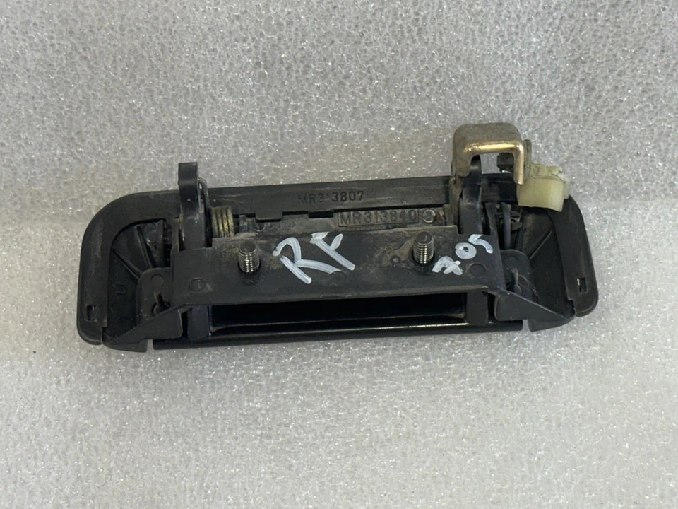 MITSUBISHI MONTERO SPORT 1997 1998 1999 2000 MANIJA PUERTA EXTERIOR DELANTERA DERECHA Foto 2 de 4