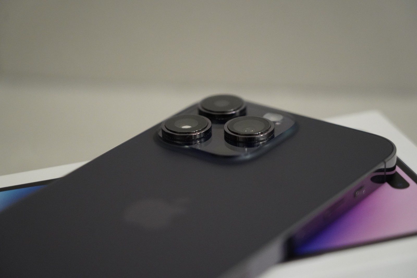 APPLE iPhone 14 Pro Max 128GB Viola scuro Ottime condizioni