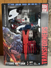 Transformers Fortress Maximus Titans Return SDCC Exclusive
