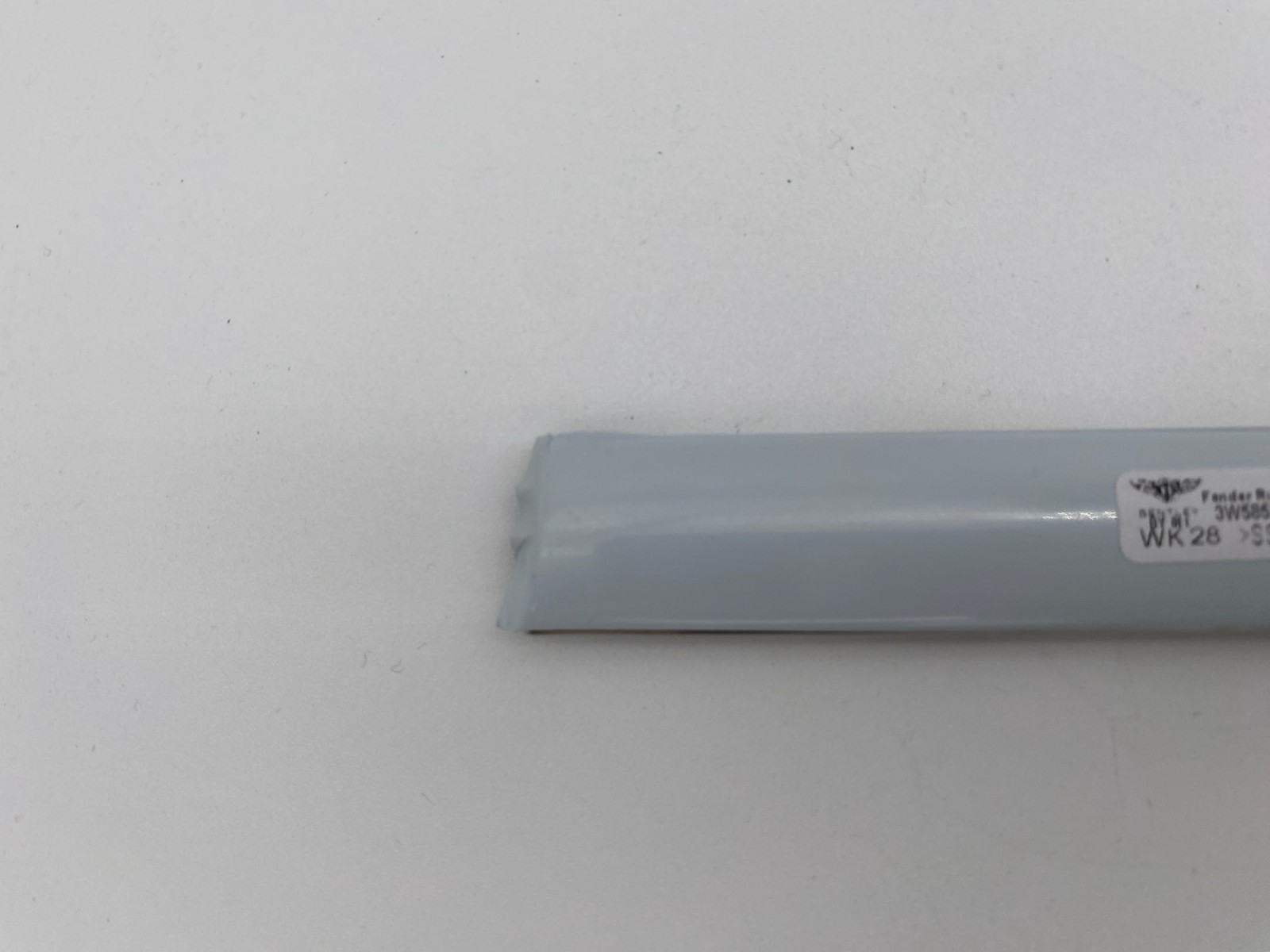2005+ Bentley Flying Spur Passanger Front Fender Chrome Moulding OEM 3W5853518E