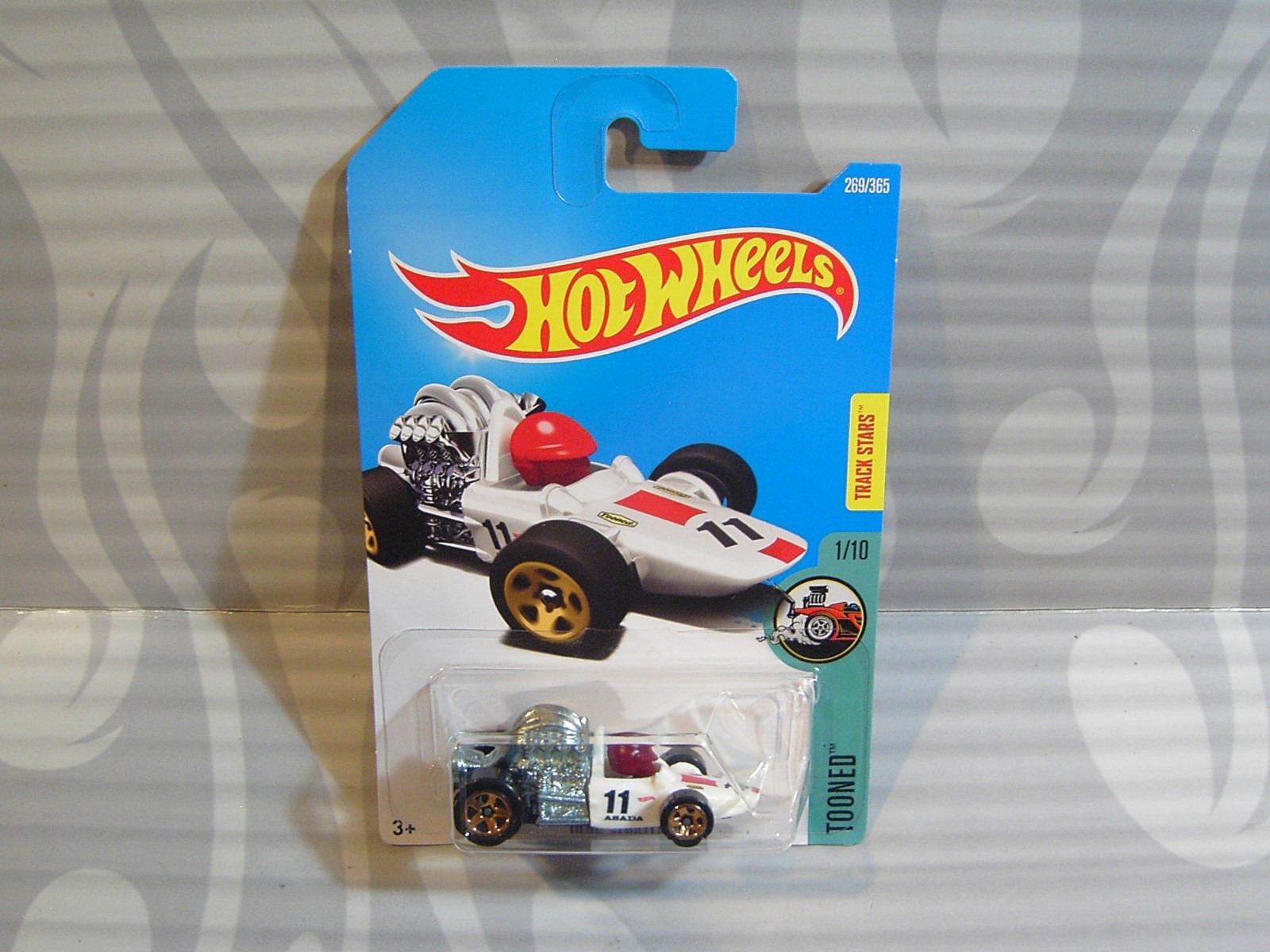 2017 HOT WHEELS ''TOONED'' #269 = HEAD STARTER = WHITE ,  int 