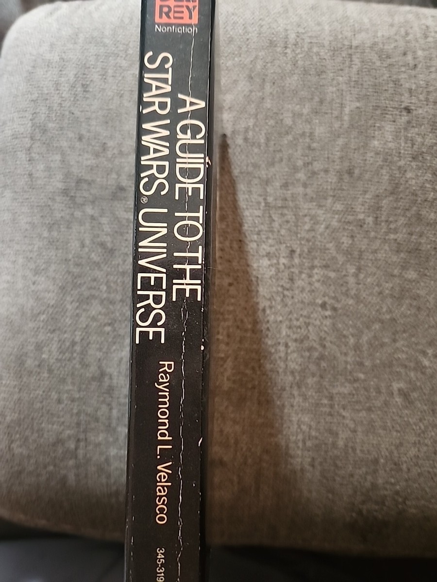 A Guide To The Star Wars Universe by Raymond L. Velasco (1984, Del