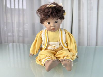 Künstlerpuppe Götz Elisabeth Lindner Vinyl Puppe 42 cm. Top Zustand    
