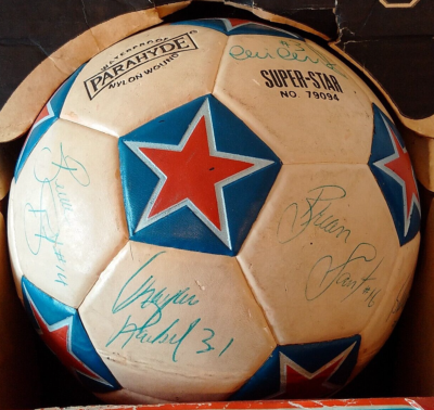 Vintage 1980 PORTLAND TIMBERS Team Signed Regent Soccer Ball MIB Vintage 1980 PORTLAND TIMBERS Team Signed Regent Soccer Ball MIB