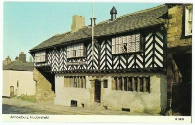 Huddersfield: Almondbury Tudor Gebäude: Almondbury Conservative Club