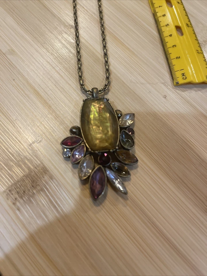 Chloe+Isabel Wine Colored Long Necklace Gold Tone with Rhinestones Signed - Image 2 of 4