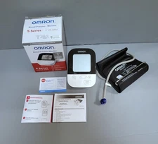 Omron 5 Series Wireless Upper Arm Blood Pressure Monitor - BP7250