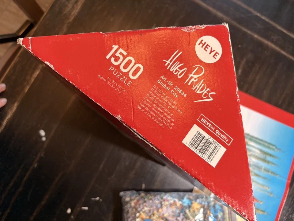 Rompecabezas Global City de Hugo Parades 1500 piezas de Heye usado en excelente estado Foto 4 de 4