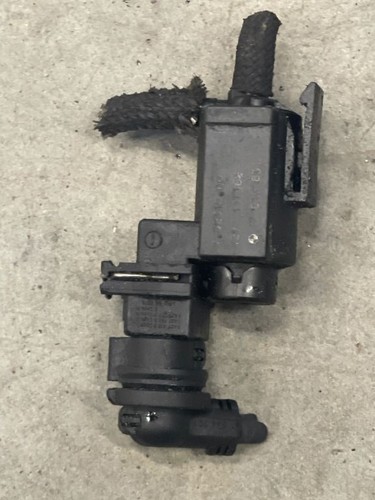 BMW 5 F10 F11 2012 Diesel 230kW Turbolader Druckwandler Magnetventil 70231800