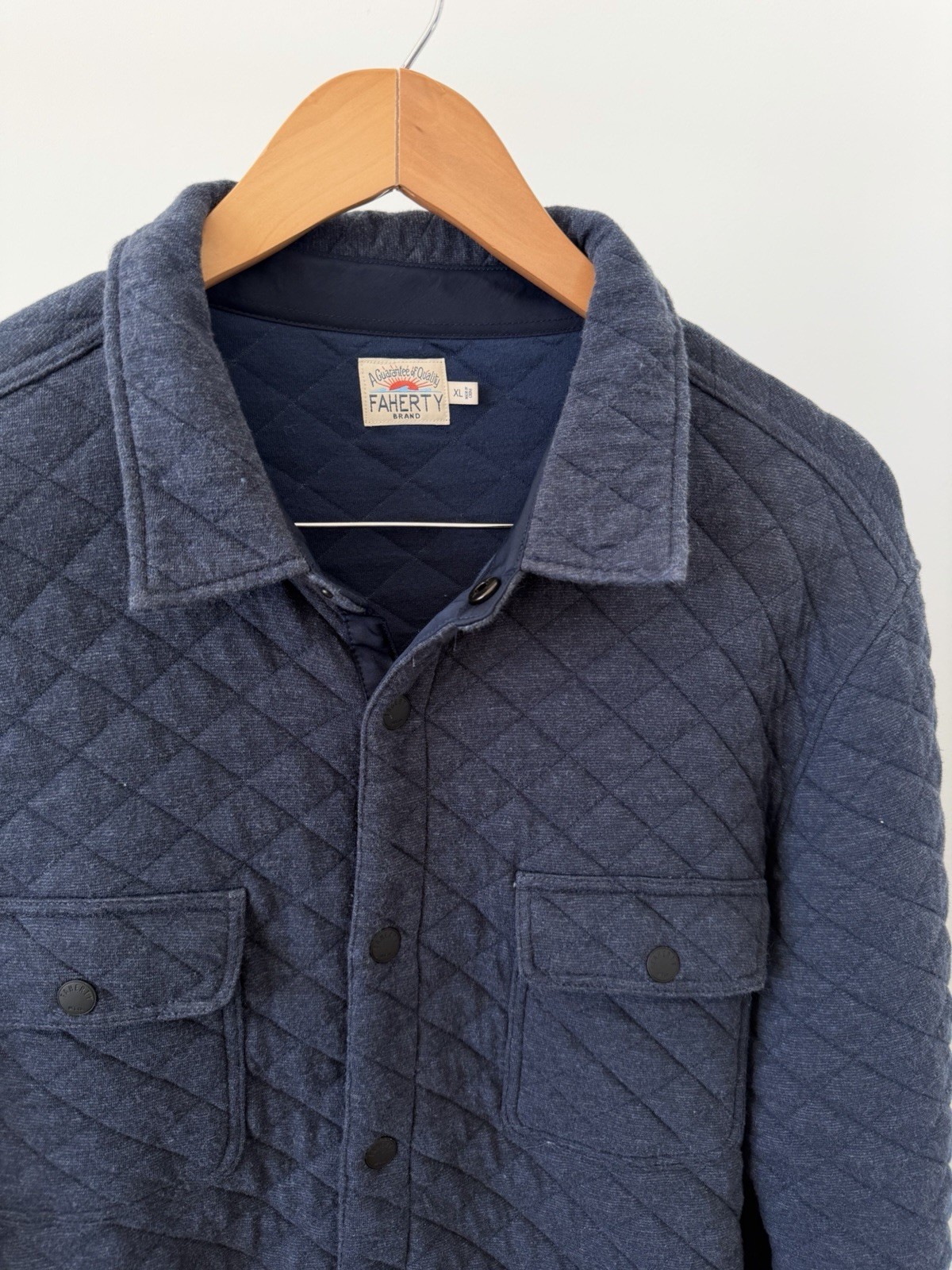 Faherty Packable Quilted Snap Up Jacket Shirt Men… - image 2