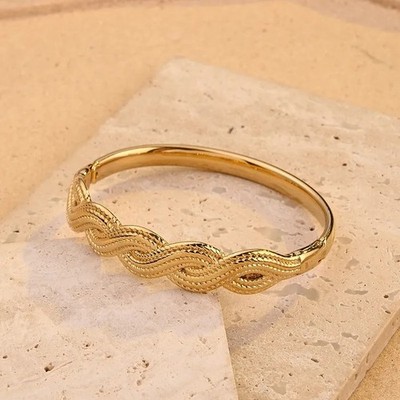 18K Gold Plated Stainless Steel  Bamboo Joint Twist Casual Bangle