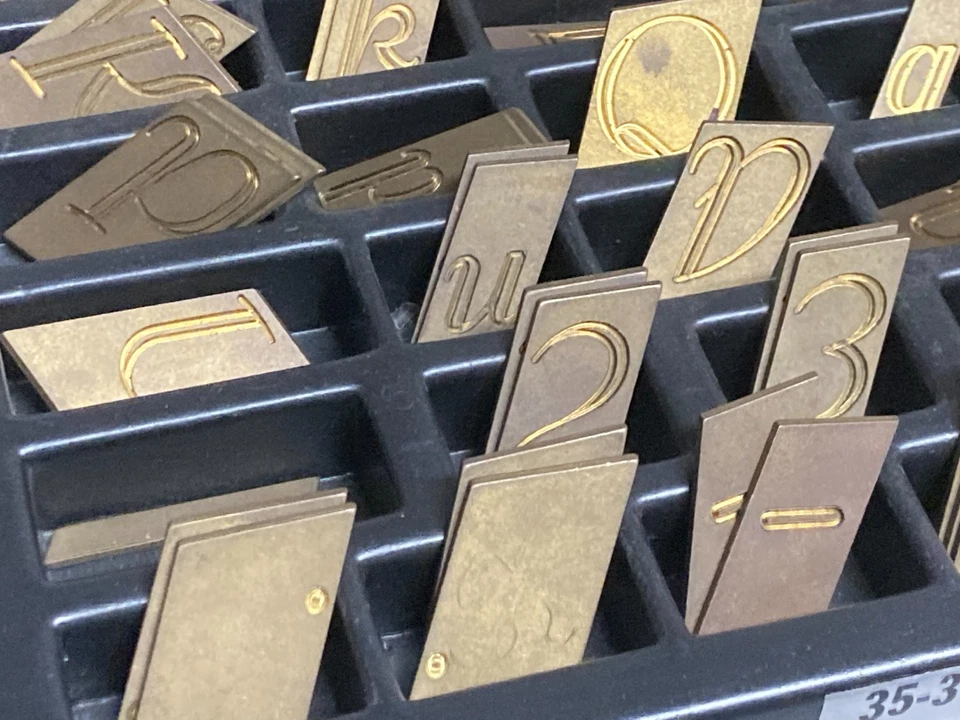 NEW HERMES BRASS ENGRAVING FONTS - Image 3 of 4