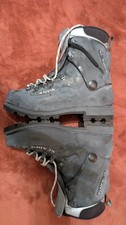 Stivali Scarpa Inverno usati; usati in ottime condizioni, U.s. Uomo 10 con ramponi Petzl Charlet