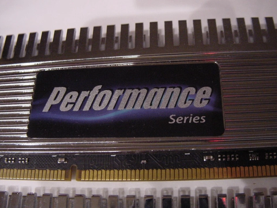 COMPUTER MEMORY - SUPER TALENT WP160UX8G9 STT DDR3 1600 8GB 2x4GB - Image 3 of 4