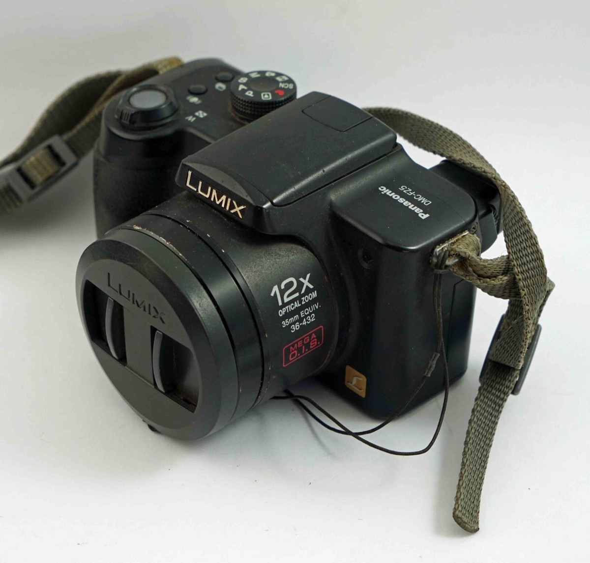 Panasonic Lumix DMC-FZ5 5 Megapixel Digital Camera | eBay