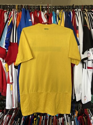 BRASIL 2011 2012 HOME FOOTBALL SHIRT SOCCER JERSEY NIKE 405504-703