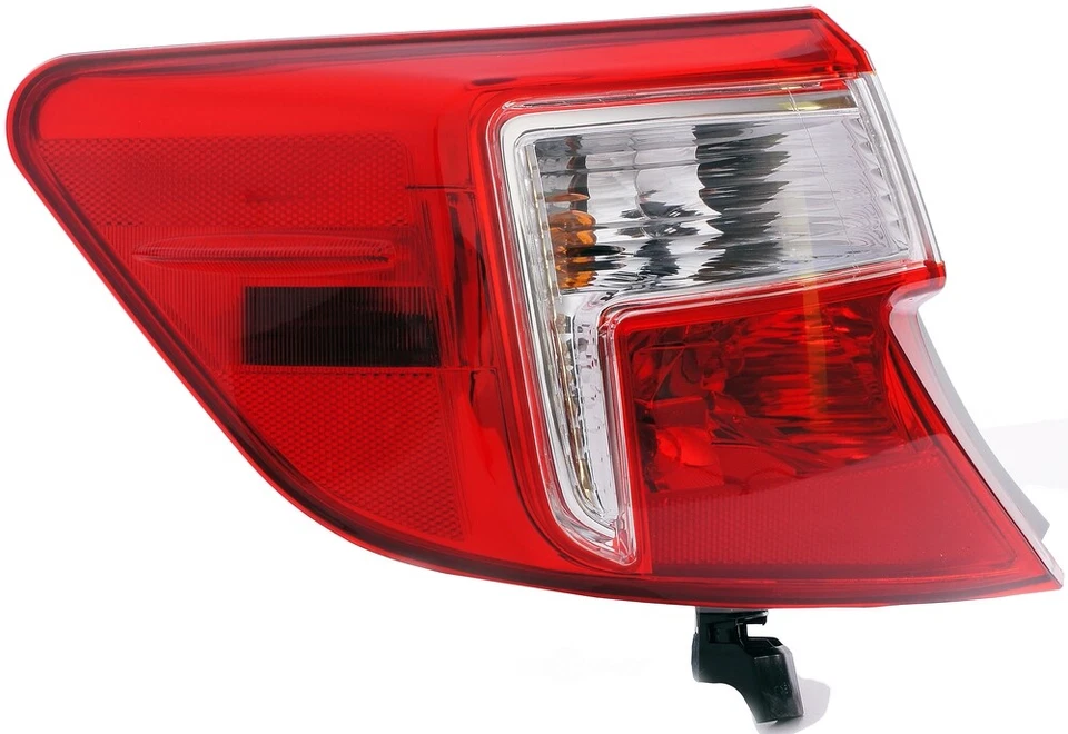 Conjunto de luz trasera izquierda para Toyota Camry 2013 Dorman 1571446 2012-2014 Foto 3 de 4