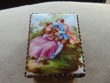 VINTAGE - Beautiful Bone China Lidded Trinket Box - Mesh Design and Mirror