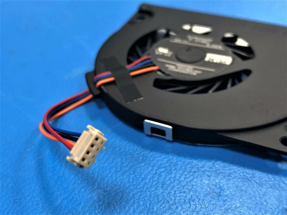 Cooling Fan for Fujitsu U727 U728 U729x P727 P728 CA49600-0980 T-318C  - Image 3 of 4