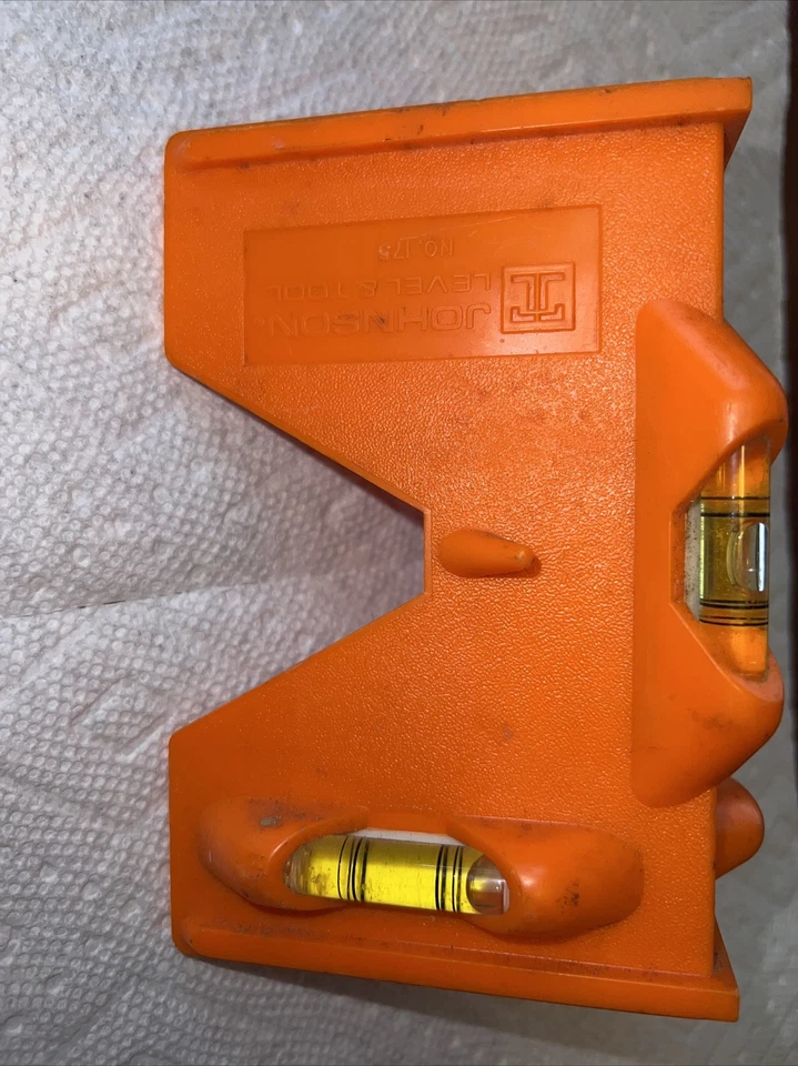 Johnson Heavy Duty Post and Pipe Level - No. 175 Orange - Made in USA - Image 3 of 4