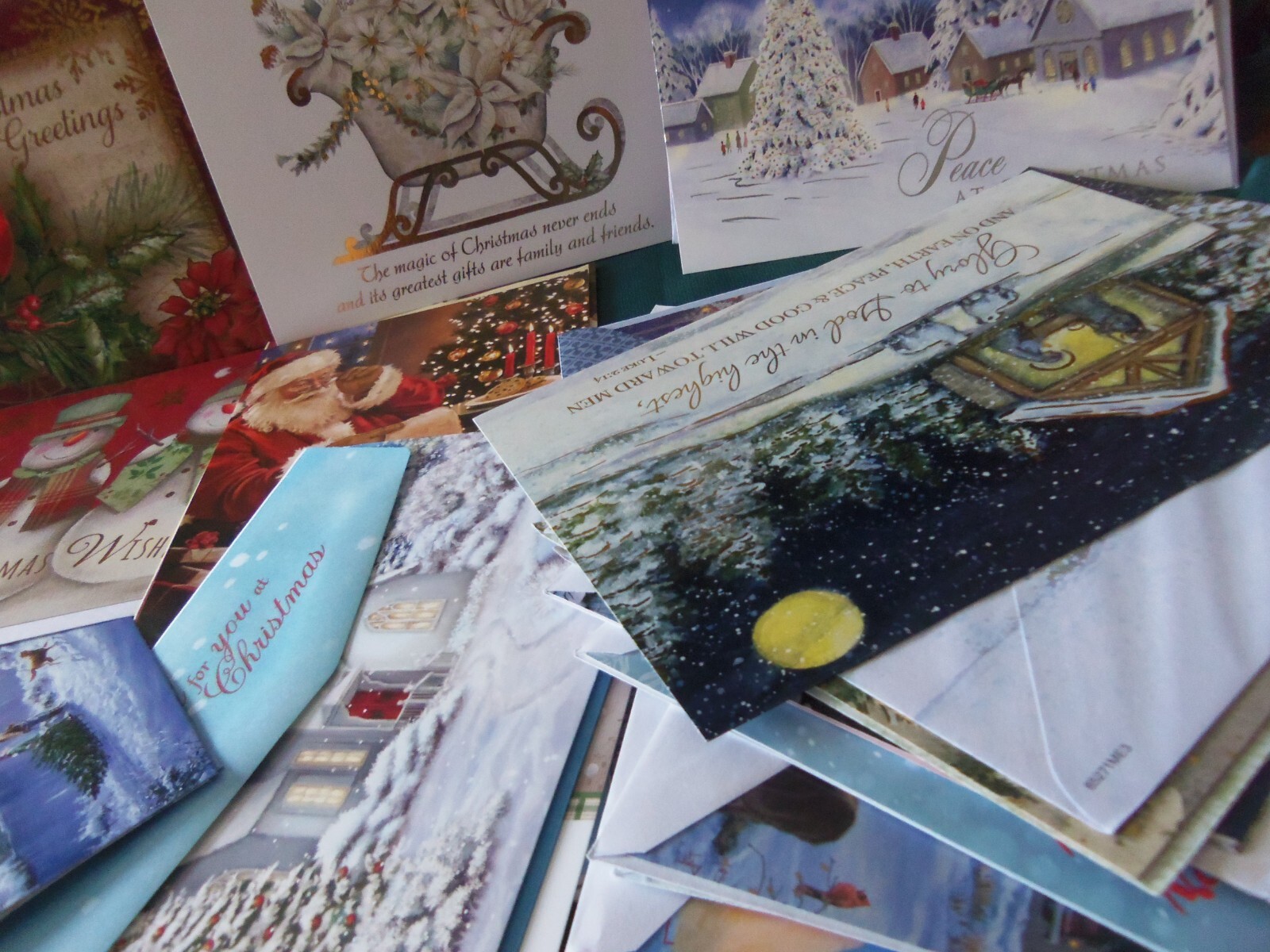 Lot of 33 Different Christmas Cards Matching Envelopes NEW! Only 19