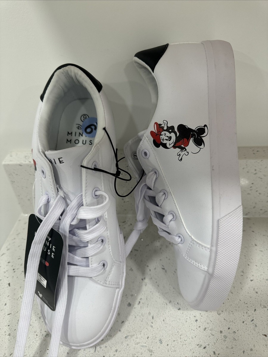 DISNEY Shoes Sneakers Minnie Mouse Print White Lace Up