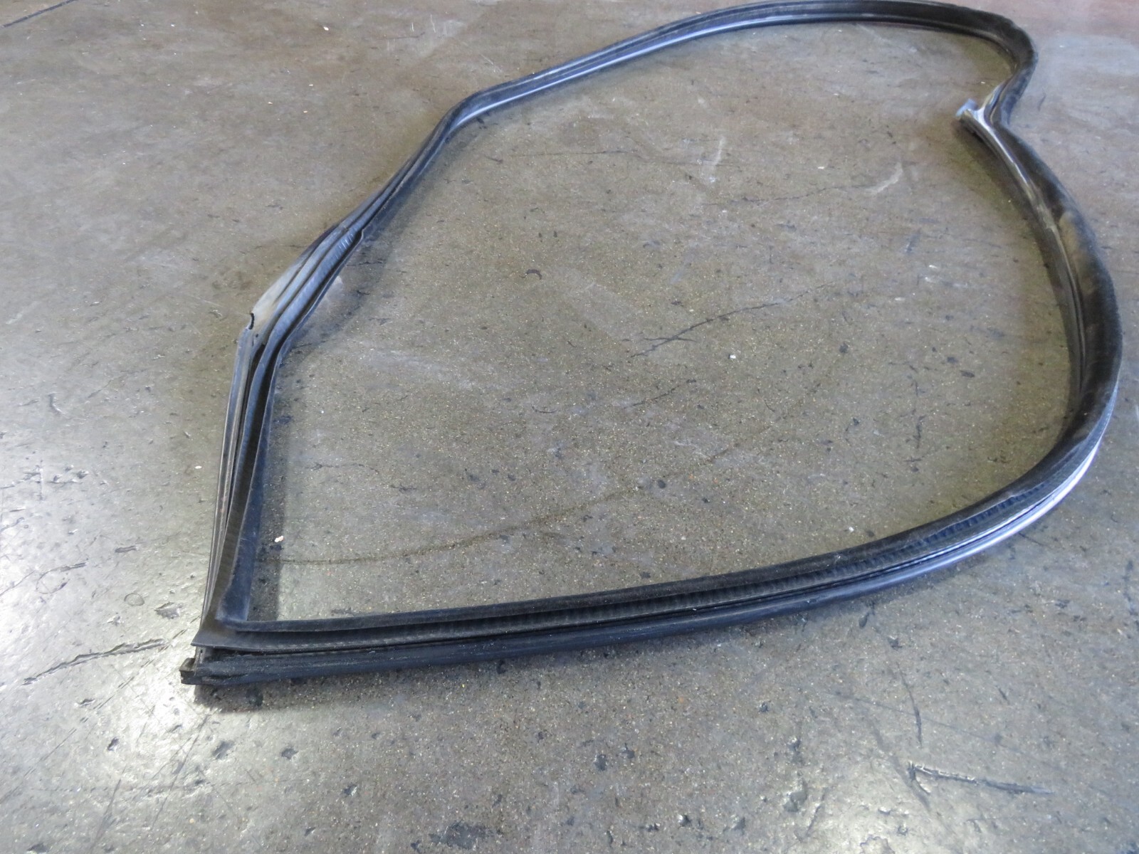 Ferrari 575, 550, RH, Right, Body Moulding, Used, P/N 64740000