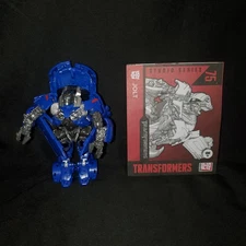 Transformers Studio Series Jolt Deluxe 75