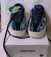 Tretorn Women's Nylite 4 Bold Crushed Velvet Sneakers in a Teal color NIB Size 9