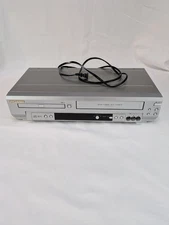 SYLVANIA SRD3900 VCR/DVD COMBO DVD/VHS PLAYER TESTED & WORKING, No Remote