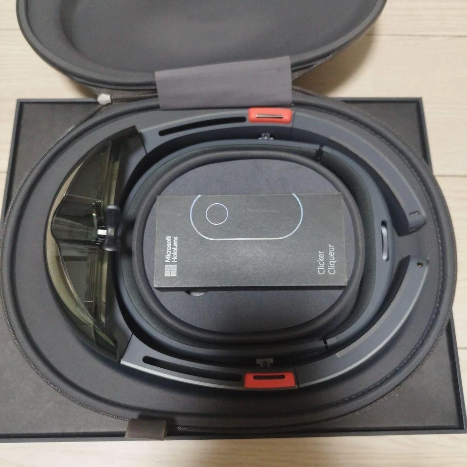 Microsoft HoloLens Clicker Development Edition Set MR Japan Uesd - Image 2 of 4