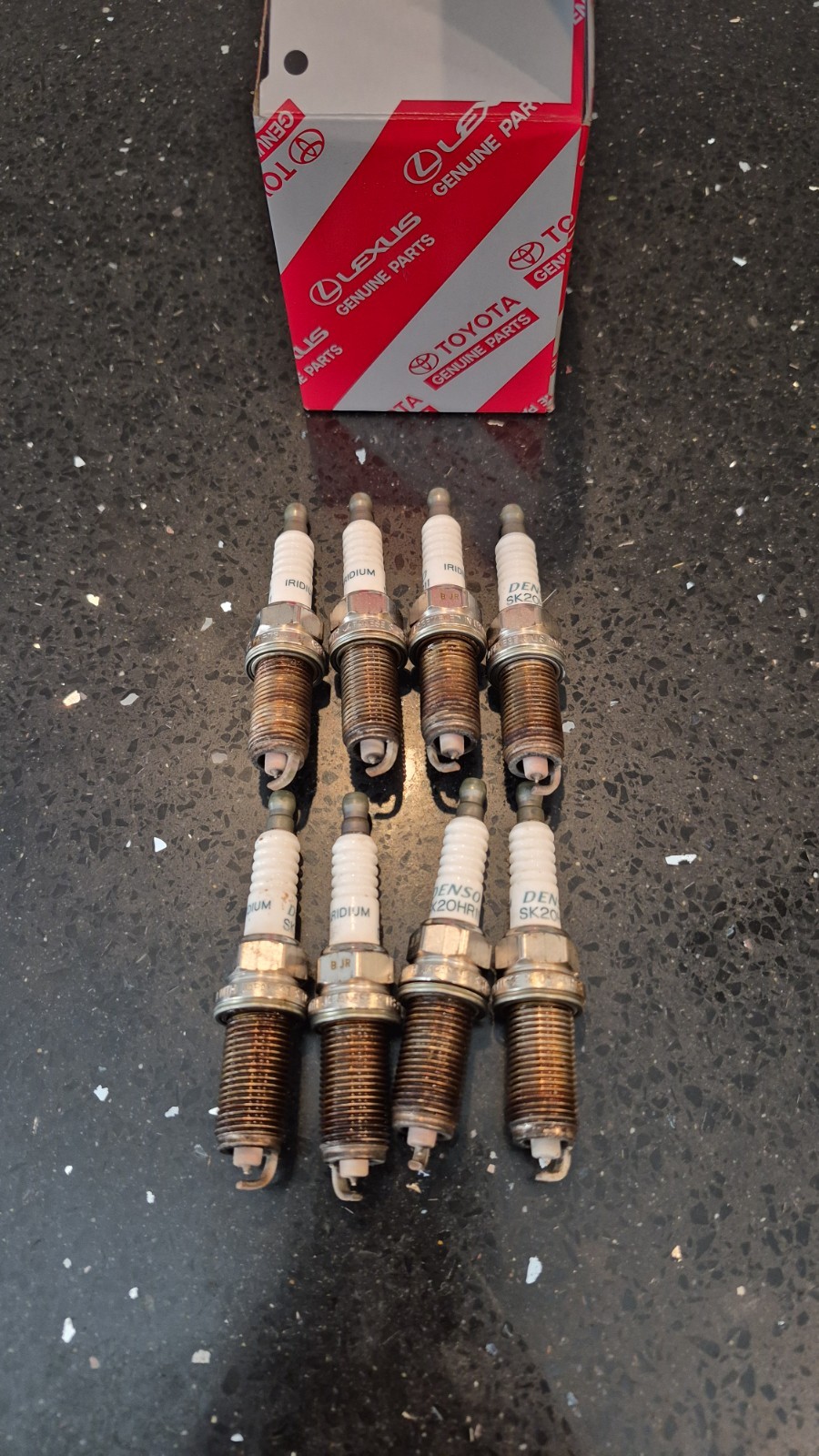 8Pcs OEM Denso 90919-01191 Iridium Spark Plugs SK20HR11 3421 for Lexus Tundra v8