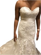 David  s Bridal Wedding Dress/ Brand New