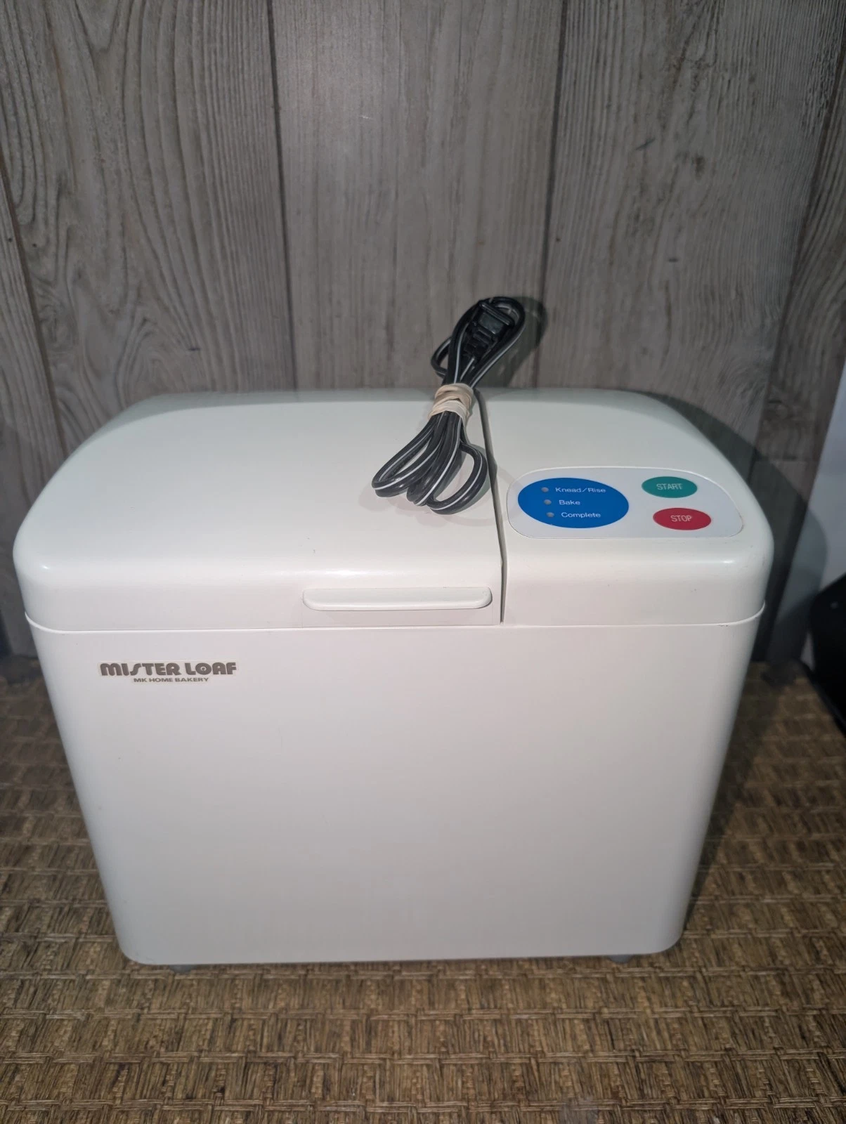 MK Seiko Home Bakery Mister Loaf Automatic Bread Maker Model HB-211 - Works